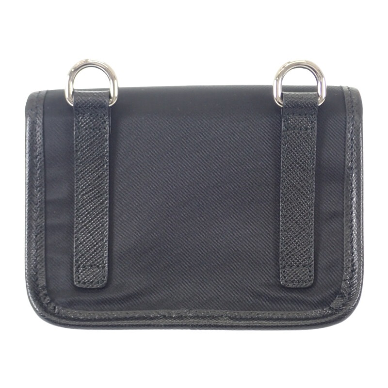 ミニポーチ Re-Nylon 2ZT0222DMHF0002 ショルダーバッグ サフィアーノ ナイロン ブラック レディース【Aランク】