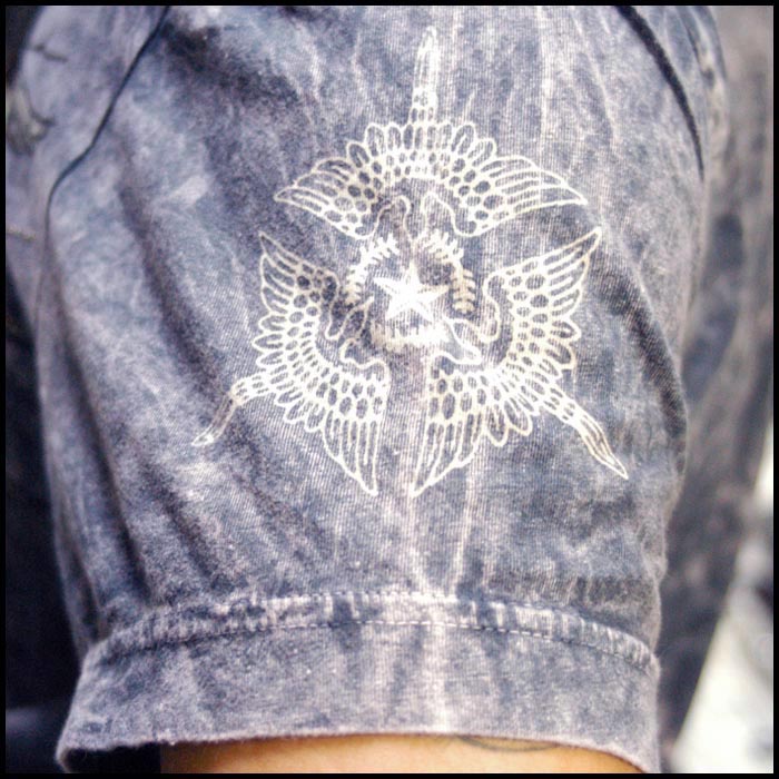 今だけプロモ価格LA直輸入 Four41 スワロフスキー ロック Tシャツ グレー メンズ ラインストーン フェニックス インポート ブランド クロムハーツ スタイル Ed Hardy エドハ