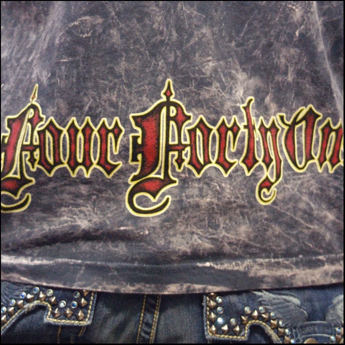 今だけプロモ価格LA直輸入 Four41 スワロフスキー ロック Tシャツ グレー メンズ ラインストーン フェニックス インポート ブランド クロムハーツ スタイル Ed Hardy エドハ