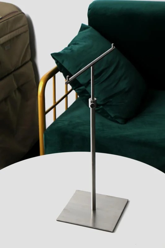 納期21日高品質金属 t 字型シルバーゴールド多機能テーブルデスク収納棚ジュエリー絹のスカーフネクタイ表示調整可能な高さ