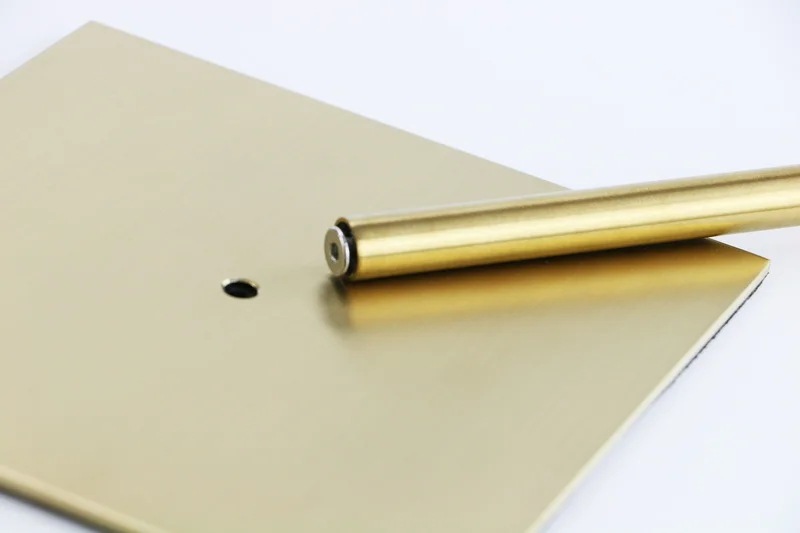 納期21日高品質金属 t 字型シルバーゴールド多機能テーブルデスク収納棚ジュエリー絹のスカーフネクタイ表示調整可能な高さ