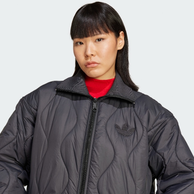 アディダスキルトミッド