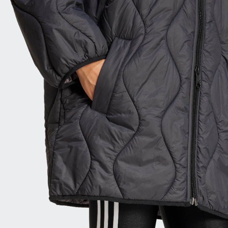 アディダスキルトミッド