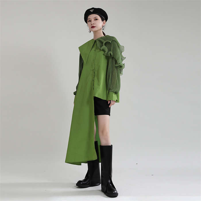 レディースアシンメトリーブラウス 春夏用 五分袖 ケープ風 ビッグサイズ 変形デザイン モード系 個性的 きれいめ 無地 体型カバー レディースアシンメトリーブラウス 春夏用 五分袖 ケープ風 ビッグサイズ 変形デザイン モード系 個性的 きれいめ 無地 体型カバー