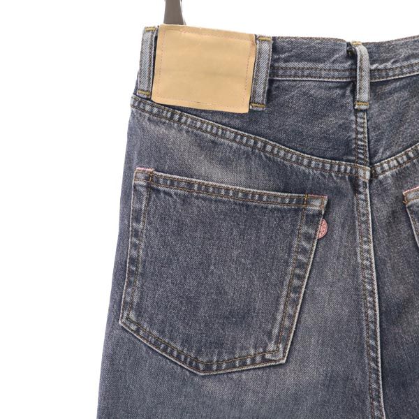 BlaKonst イタリア製 ストレートデニムパンツ w24 ブラック系 ボタンフライ ジーパン レディース