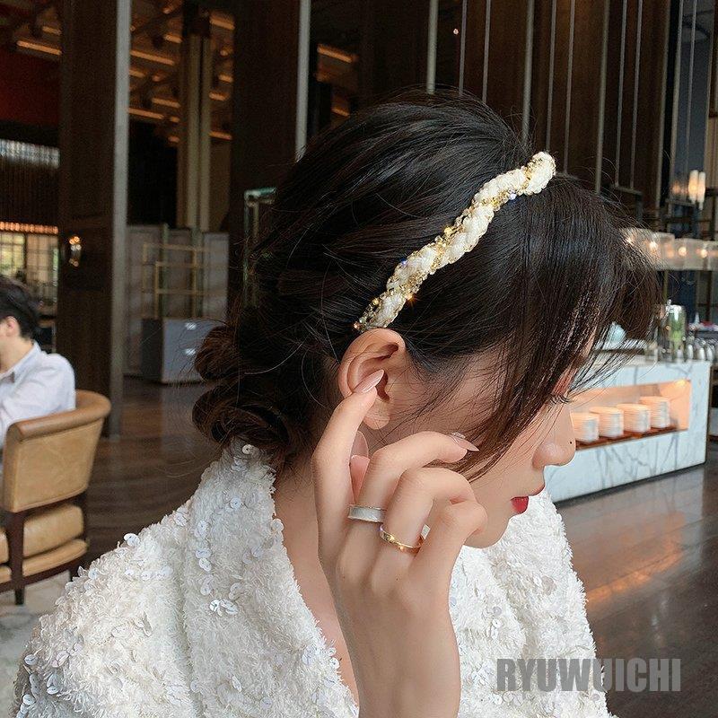 カシャ ヘアアクセ ビジュー キラキラ ゴージャス パーティー 華やか ゴールド ブラック ホワイトミセス レディース 魅力的 母親 軽い イベント[acr90]