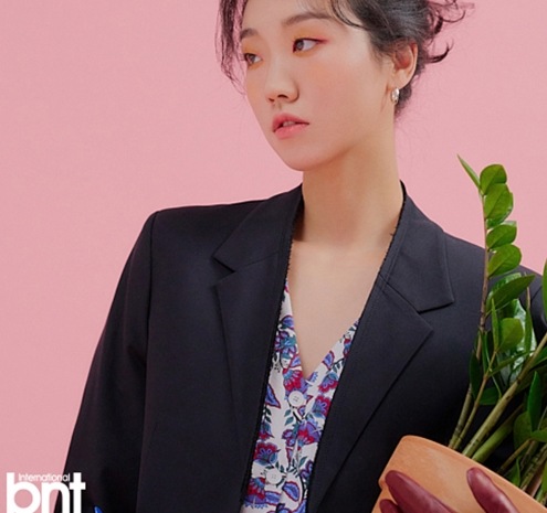 ITZY イェジ SHINee テミン Pendant Bold One-Touch Earring ITZY イェジ SHINee テミン Pendant Bold One-Touch Earring