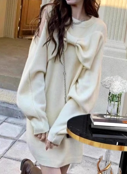 レディース ワンピース ニット プルオーバー ニットワンピ ミニ ショート 長袖 ラウンドネック オフショルダー 肌見せ 肩出し リボン ウール かわいい カジュアル おしゃれ こなれ感 ガーリー レディース ワンピース ニット プルオーバー ニットワンピ ミニ ショート 長袖 ラウンドネック オフショルダー 肌見せ 肩出し リボン ウール かわいい カジュアル おしゃれ こなれ感 ガーリー