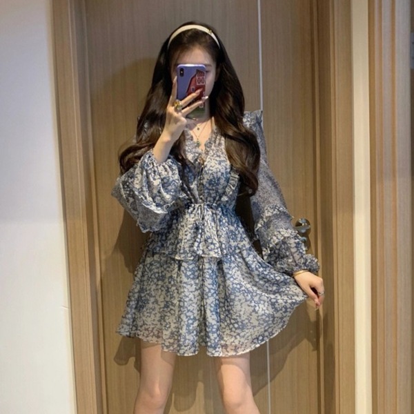 ティーブレイクフレンチブルーの花柄ドレス レディース ワンピース ドレス ミニ 膝上 長袖 パフスリーブ Vネック Aライン プリーツ レース フリル ハイウエスト かわいい カジュアル 上品 ティーブレイクフレンチブルーの花柄ドレス レディース ワンピース ドレス ミニ 膝上 長袖 パフスリーブ Vネック Aライン プリーツ レース フリル ハイウエスト かわいい カジュアル 上品