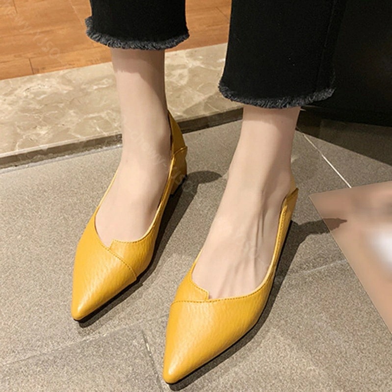 500円OFFクーポン ローヒール パンプス 走れる 痛くない パンプス 黒 低反発 冠婚葬祭 オフィス 靴 結婚式 パーティ 普段使い シンプル 2Wa仕様 ポインテッドトゥ Vカット おしゃれ や 500円OFFクーポン ローヒール パンプス 走れる 痛くない パンプス 黒 低反発 冠婚葬祭 オフィス 靴 結婚式 パーティ 普段使い シンプル 2Wa仕様 ポインテッドトゥ Vカット おしゃれ や