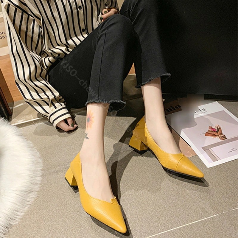 500円OFFクーポン ローヒール パンプス 走れる 痛くない パンプス 黒 低反発 冠婚葬祭 オフィス 靴 結婚式 パーティ 普段使い シンプル 2Wa仕様 ポインテッドトゥ Vカット おしゃれ や 500円OFFクーポン ローヒール パンプス 走れる 痛くない パンプス 黒 低反発 冠婚葬祭 オフィス 靴 結婚式 パーティ 普段使い シンプル 2Wa仕様 ポインテッドトゥ Vカット おしゃれ や