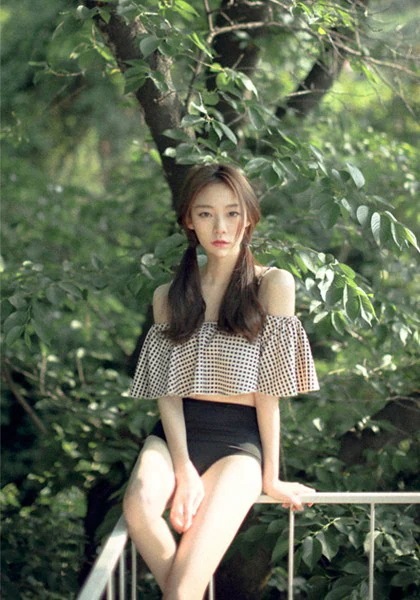 水着 レディース ビキニ タンキニ 体型カバー オフショルダー ビスチェ 大きいサイズ 小胸 フリル 黒 ハイウエスト 袖あり 韓国 ママ 水着 可愛い リゾート ビーチ 露出控えめ 20代 30代