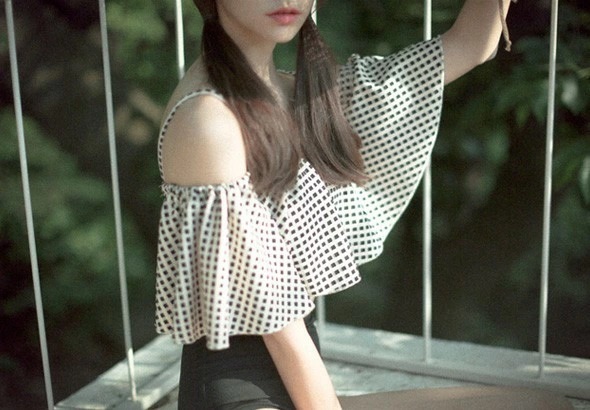 水着 レディース ビキニ タンキニ 体型カバー オフショルダー ビスチェ 大きいサイズ 小胸 フリル 黒 ハイウエスト 袖あり 韓国 ママ 水着 可愛い リゾート ビーチ 露出控えめ 20代 30代