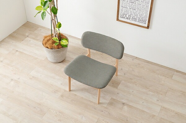 ダイニング5点セット(ライトグレー) MI-8632NALGY-5S空間が広く感じられる低めのダイニングセットなめらかな手触りの天然木を贅沢に使用しており明るく繊細な木目を楽しめます ダイニング5点セット(ライトグレー) MI-8632NALGY-5S空間が広く感じられる低めのダイニングセットなめらかな手触りの天然木を贅沢に使用しており明るく繊細な木目を楽しめます