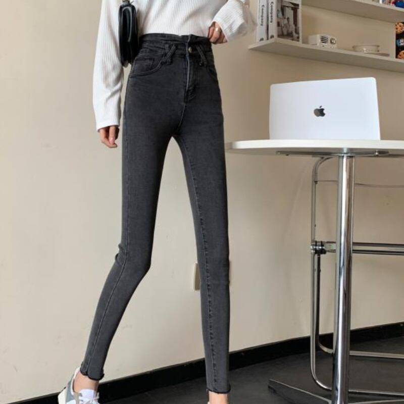 レディース ボトムス デニム ジーンズ パンツ ブラック ブルー お洒落 おしゃれ 春夏 秋冬 秋 冬 ママ ママコーデ 20代 30代 40代 デート お出かけ 普段使い 韓国 トレンド 可愛い 大