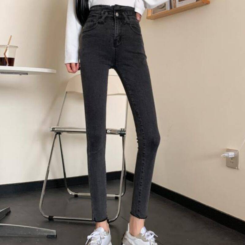 レディース ボトムス デニム ジーンズ パンツ ブラック ブルー お洒落 おしゃれ 春夏 秋冬 秋 冬 ママ ママコーデ 20代 30代 40代 デート お出かけ 普段使い 韓国 トレンド 可愛い 大