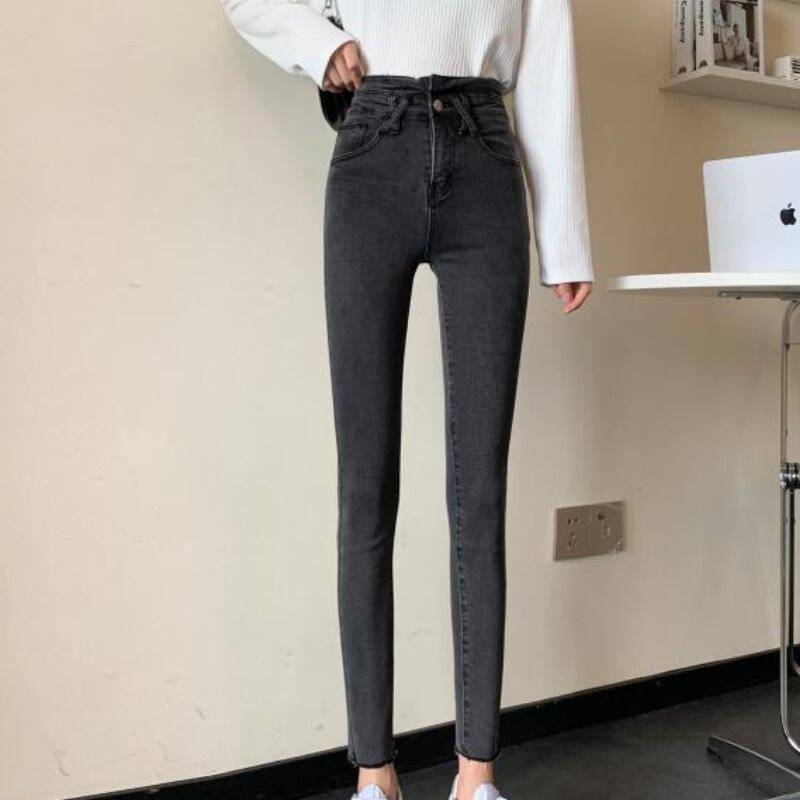 レディース ボトムス デニム ジーンズ パンツ ブラック ブルー お洒落 おしゃれ 春夏 秋冬 秋 冬 ママ ママコーデ 20代 30代 40代 デート お出かけ 普段使い 韓国 トレンド 可愛い 大