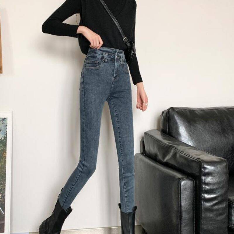 レディース ボトムス デニム ジーンズ パンツ ブラック ブルー お洒落 おしゃれ 春夏 秋冬 秋 冬 ママ ママコーデ 20代 30代 40代 デート お出かけ 普段使い 韓国 トレンド 可愛い 大