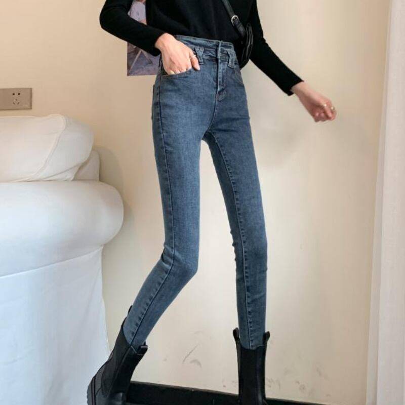 レディース ボトムス デニム ジーンズ パンツ ブラック ブルー お洒落 おしゃれ 春夏 秋冬 秋 冬 ママ ママコーデ 20代 30代 40代 デート お出かけ 普段使い 韓国 トレンド 可愛い 大