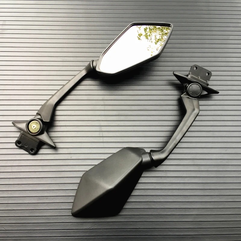 ヤマハモーターサイクル用カーボンファイバーサイドミラー モデル530 T-MAX 530-2012 E ヤマハモーターサイクル用カーボンファイバーサイドミラー モデル530 T-MAX 530-2012 E