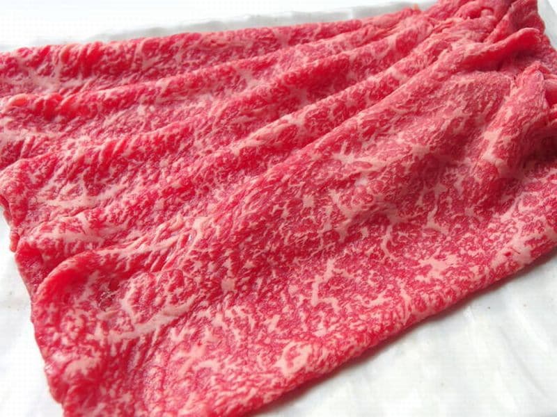 黒毛 和牛 メス牛 限定 あっさり 赤身 モモ しゃぶしゃぶ 肉 300g 牛肉 お歳暮 ギフト 誕生日プレゼント