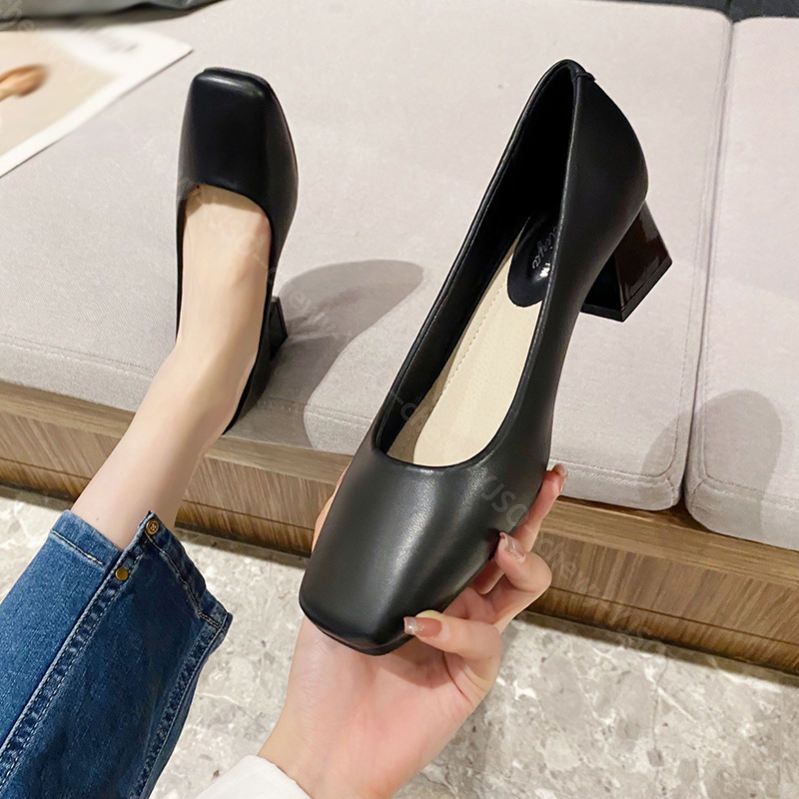 500円OFFクーポン パンプス 痛くない 大きいサイズ ラウンドトゥ エナメル スムース スエード 黒 無地 定番 シンプル キレイ 楽 レイン 撥水 オフィス 合皮 レディース クッション 歩きや moncheryl.com