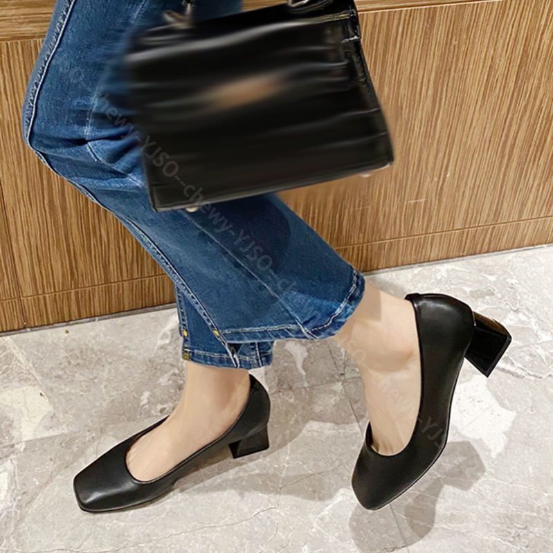 500円OFFクーポン パンプス 痛くない 大きいサイズ ラウンドトゥ エナメル スムース スエード 黒 無地 定番 シンプル キレイ 楽 レイン 撥水 オフィス 合皮 レディース クッション 歩きや moncheryl.com