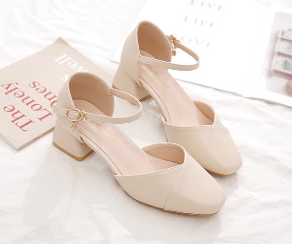 パンプス ヒール4cm 太いヒール ローヒール チャンキーヒール アーモンドトゥ ストラップ アンクルストラップ レディース 上品 ゴージャ パンプス ヒール4cm 太いヒール ローヒール チャンキーヒール アーモンドトゥ ストラップ アンクルストラップ レディース 上品 ゴージャ