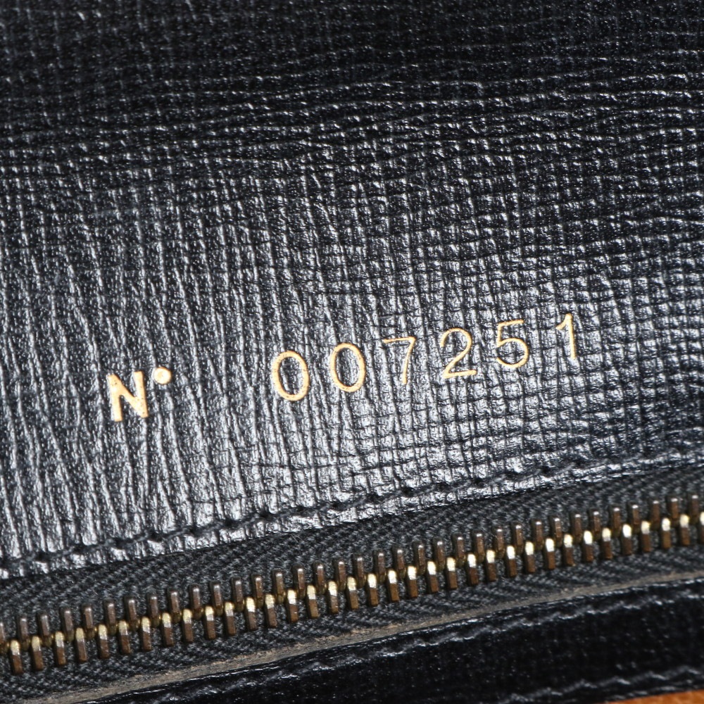 美品 レザー ビジネス バッグ 書類鞄 ブリーフケース トート 通勤 ブラック 黒 メンズ RRE CQ35-6 中古 美品 レザー ビジネス バッグ 書類鞄 ブリーフケース トート 通勤 ブラック 黒 メンズ RRE CQ35-6 中古