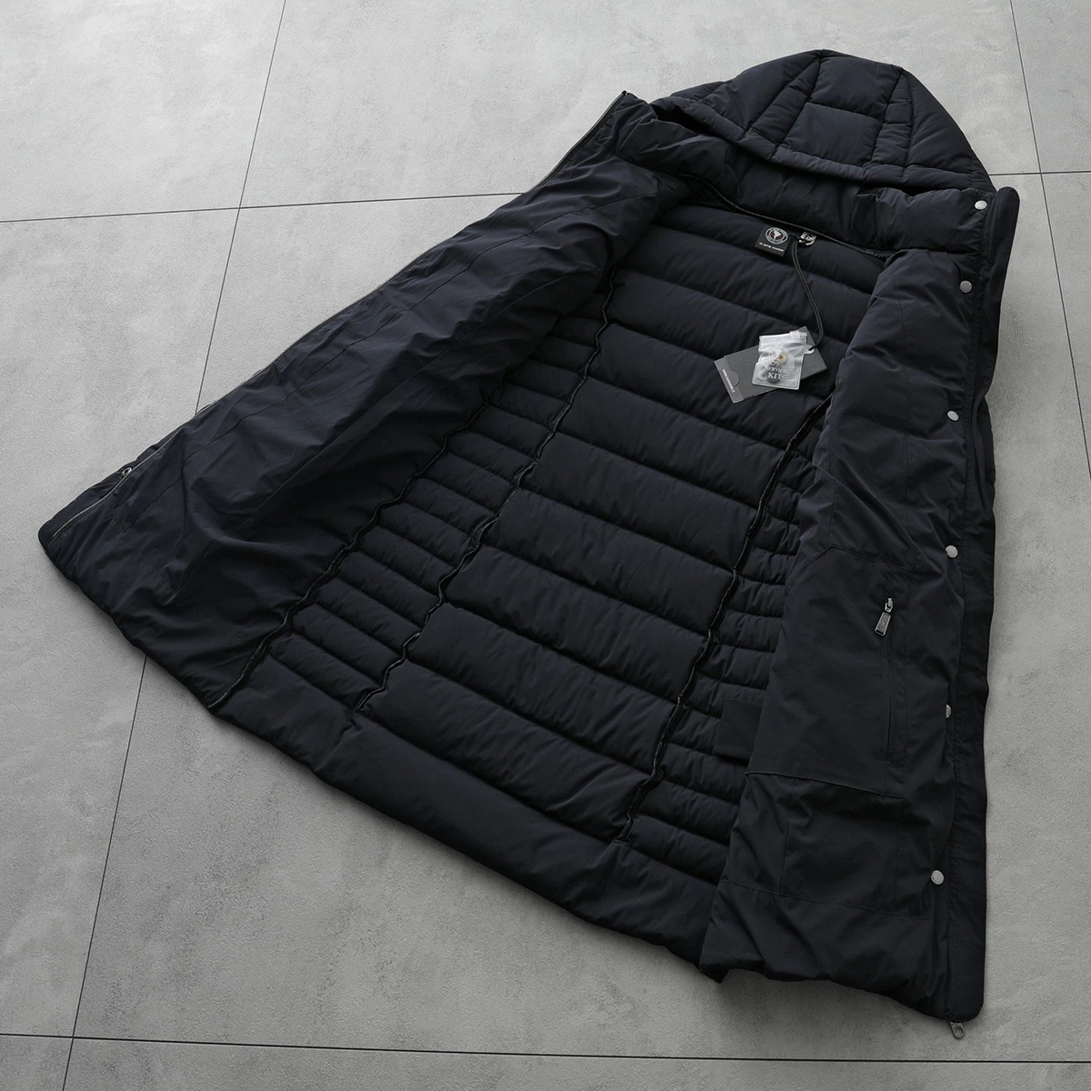 CAPE HORN ケープホーン ダウンコート QUINA クイナ 72574 レディース ダウンジャケット フード付 ロゴ ミドル丈 軽量 500 BLACK