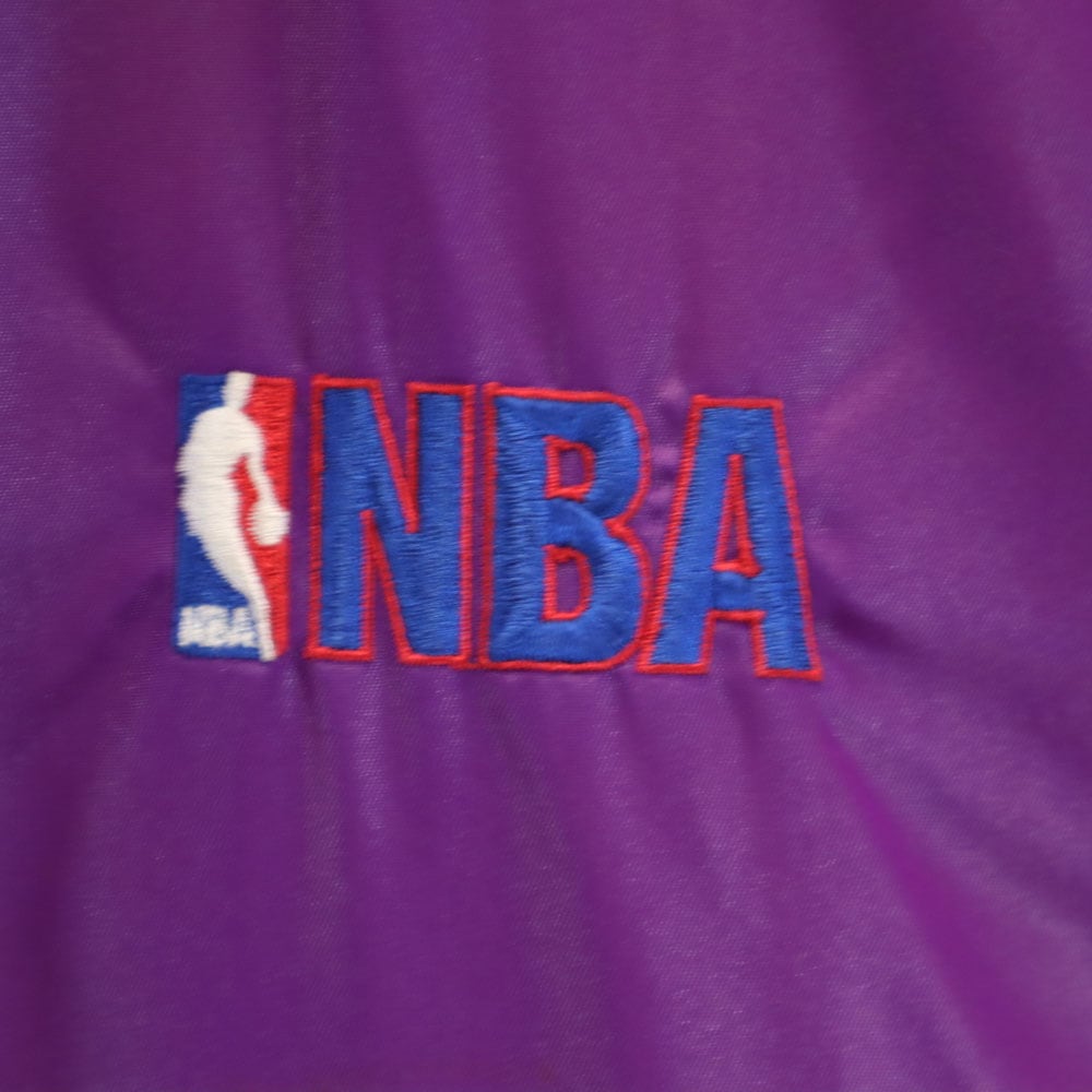 NBA オールド バックロゴ ロサンゼルス・レイカーズ 中綿 ベンチコート M パープル 裏ボア Los Angeles Lakers メンズ