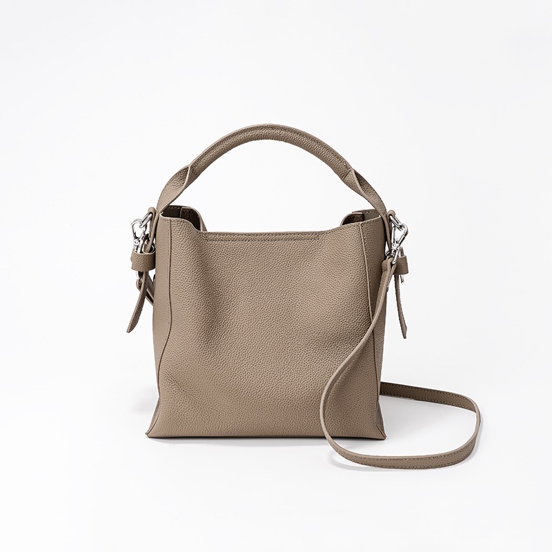 【本革 キーホルダーを贈る】ショルダーバッグ レディース 大容量 軽い 斜めがけ レディース小さめ 撥水ショルダーバッグ ミニショルダーバッグ ショルダー レディースバッグ 母の日 【本革 キーホルダーを贈る】ショルダーバッグ レディース 大容量 軽い 斜めがけ レディース小さめ 撥水ショルダーバッグ ミニショルダーバッグ ショルダー レディースバッグ 母の日