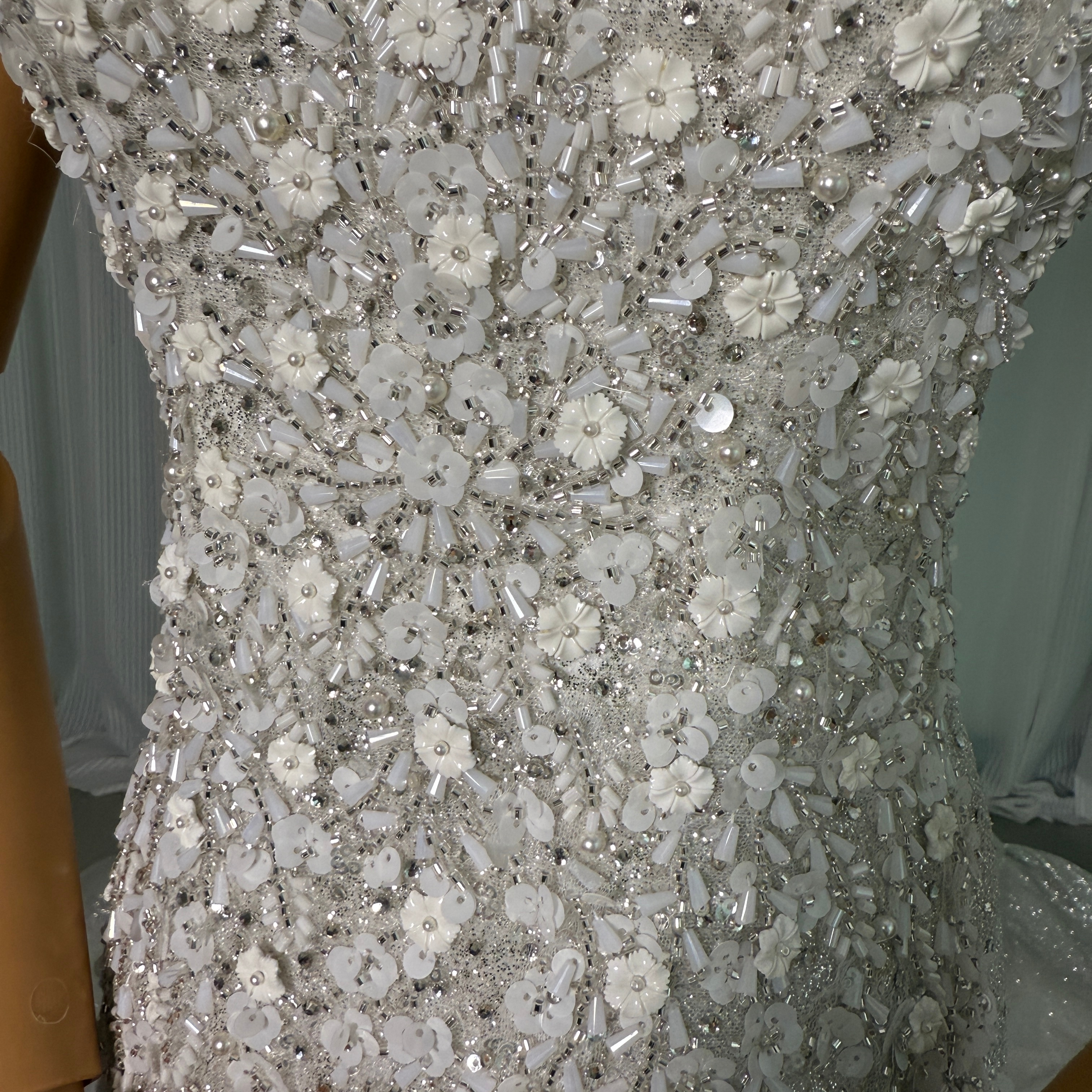 豪華！ウエディングドレス 韓国風ドレス グリッタードレス 半袖 マーメイドライン ハンドメイド 結婚式 花嫁