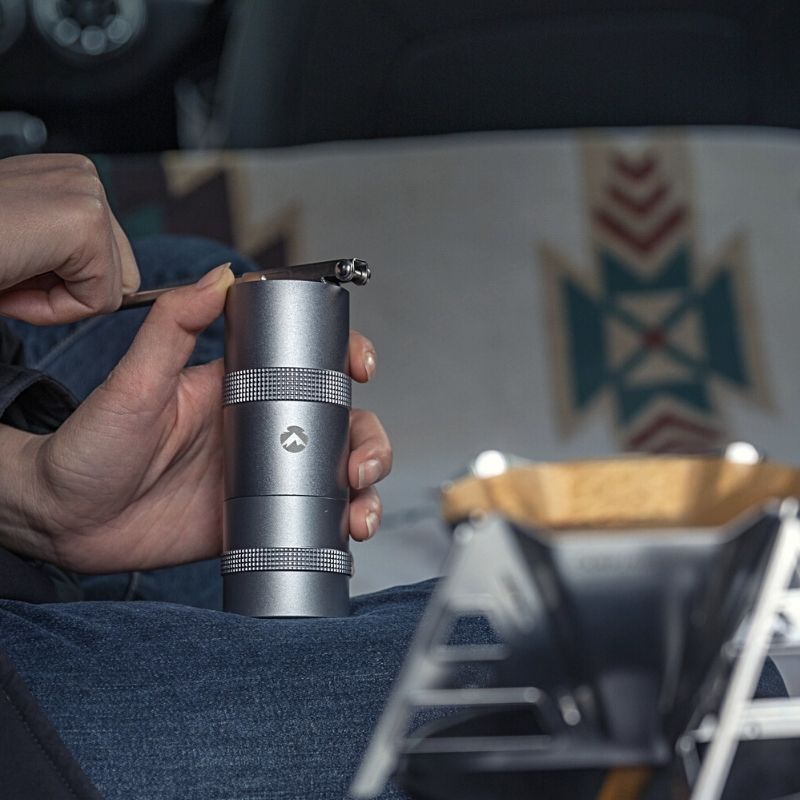 コーヒーミル キャンピングムーン キャンプ 手動 ステンレス刃 アウトドア コンパクト キャンプ用 臼式 コニカル式 軽量 小型 手挽き コーヒー ハンドミル シンプル おしゃれ コーヒー豆挽き ソロ コーヒーミル キャンピングムーン キャンプ 手動 ステンレス刃 アウトドア コンパクト キャンプ用 臼式 コニカル式 軽量 小型 手挽き コーヒー ハンドミル シンプル おしゃれ コーヒー豆挽き ソロ