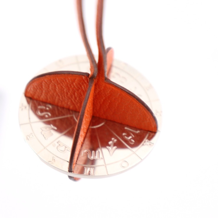 ●日本正規品● HERMES エルメス オレンジ メタル レザー カレンカ - ネックレス アクセサリー