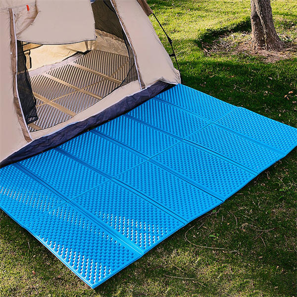 キャンプ マット アウトドアマット レジャーマット 片側アルミ加工 車中泊 折りたたみ グッズ 厚手 安い 冬 アルミ 軽量 防水 おしゃれ