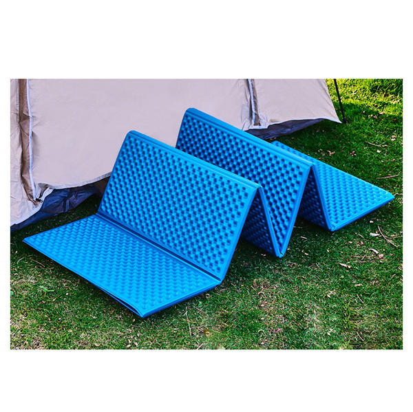 キャンプ マット アウトドアマット レジャーマット 片側アルミ加工 車中泊 折りたたみ グッズ 厚手 安い 冬 アルミ 軽量 防水 おしゃれ