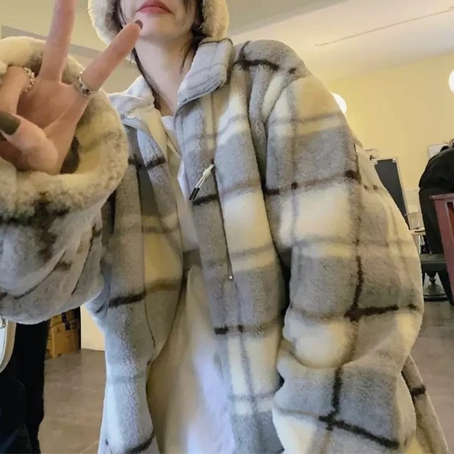 【送料無料】レディース アウター 暖かい スタンドカラー チェック柄 ボア ジャケット ハイネック メンズライク 大人可愛い ママコーデ ママファッション 韓国系 オルチャン 人気 トレンド 【送料無料】レディース アウター 暖かい スタンドカラー チェック柄 ボア ジャケット ハイネック メンズライク 大人可愛い ママコーデ ママファッション 韓国系 オルチャン 人気 トレンド