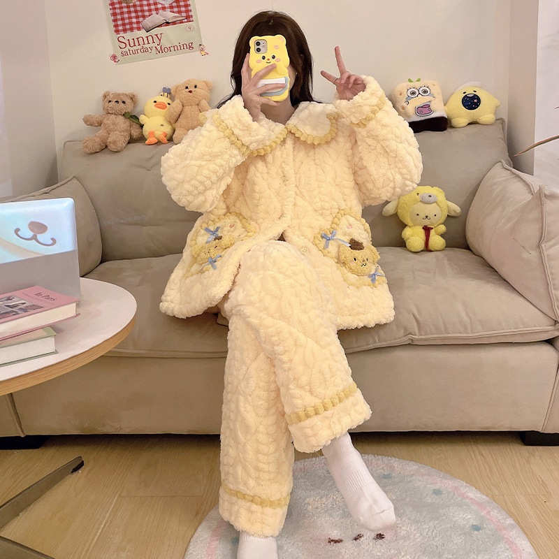 プリン犬パジャマ女性冬の珊瑚絨毯3層綿入り厚手保温超厚手アニメかわいい部屋着