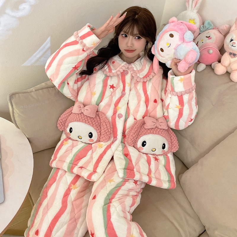 プリン犬パジャマ女性冬の珊瑚絨毯3層綿入り厚手保温超厚手アニメかわいい部屋着