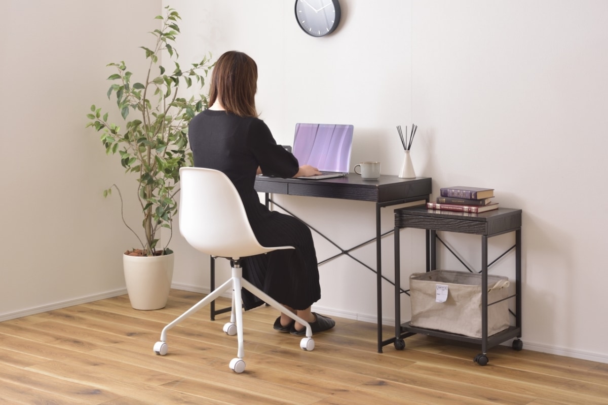 カトル 回転チェア デスクチェア オフィスチェア キャスター付 アームレス 椅子 シェル型 シンプル カトル 回転チェア デスクチェア オフィスチェア キャスター付 アームレス 椅子 シェル型 シンプル