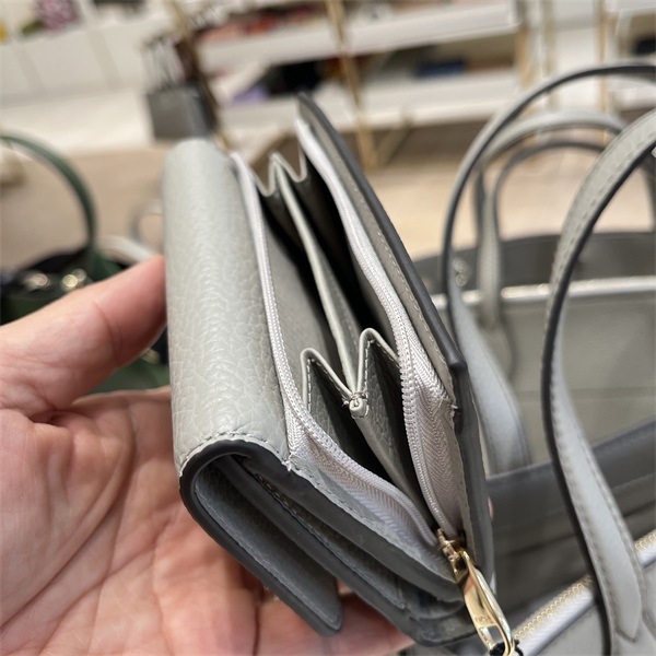 即発 財布 三つ折り財布 アウトレット 関税込み 無地 レザー レディース USA直送 WP00241 即発 財布 三つ折り財布 アウトレット 関税込み 無地 レザー レディース USA直送 WP00241