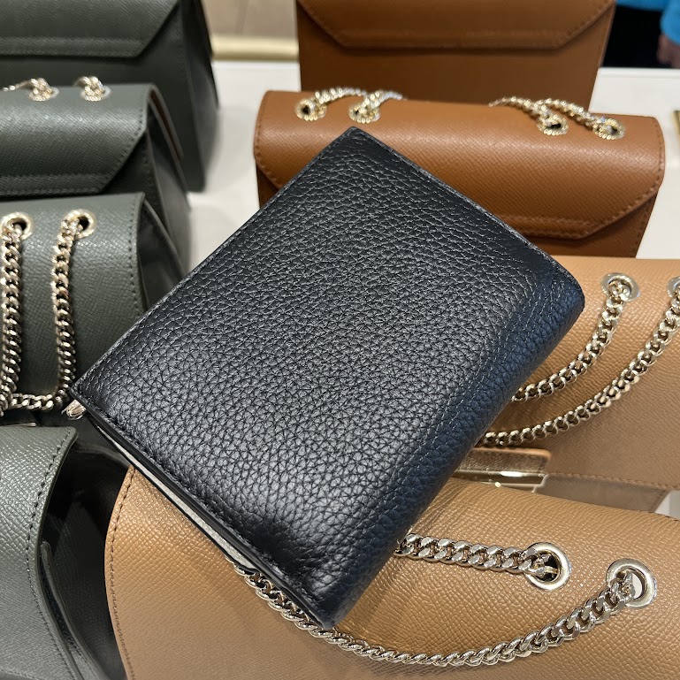 即発 財布 三つ折り財布 アウトレット 関税込み 無地 レザー レディース USA直送 WP00241 即発 財布 三つ折り財布 アウトレット 関税込み 無地 レザー レディース USA直送 WP00241