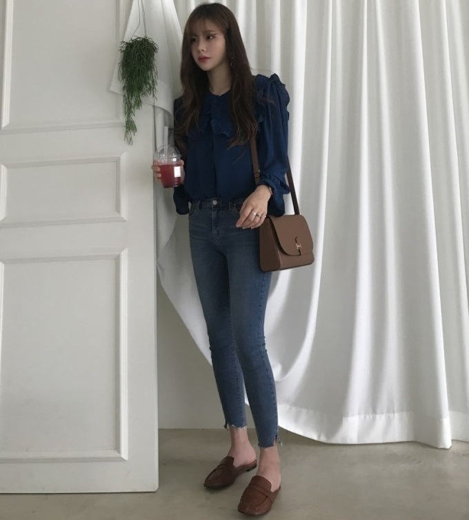 ブラウス レディース フリル ケープカラー 長袖 シフォン キャンディスリーブ 前開き 無地 コーデ 大人可愛い シンプル きれいめ ガーリー おしゃれ お出かけ デート 黒 青 紫 S M L XL ブラウス レディース フリル ケープカラー 長袖 シフォン キャンディスリーブ 前開き 無地 コーデ 大人可愛い シンプル きれいめ ガーリー おしゃれ お出かけ デート 黒 青 紫 S M L XL