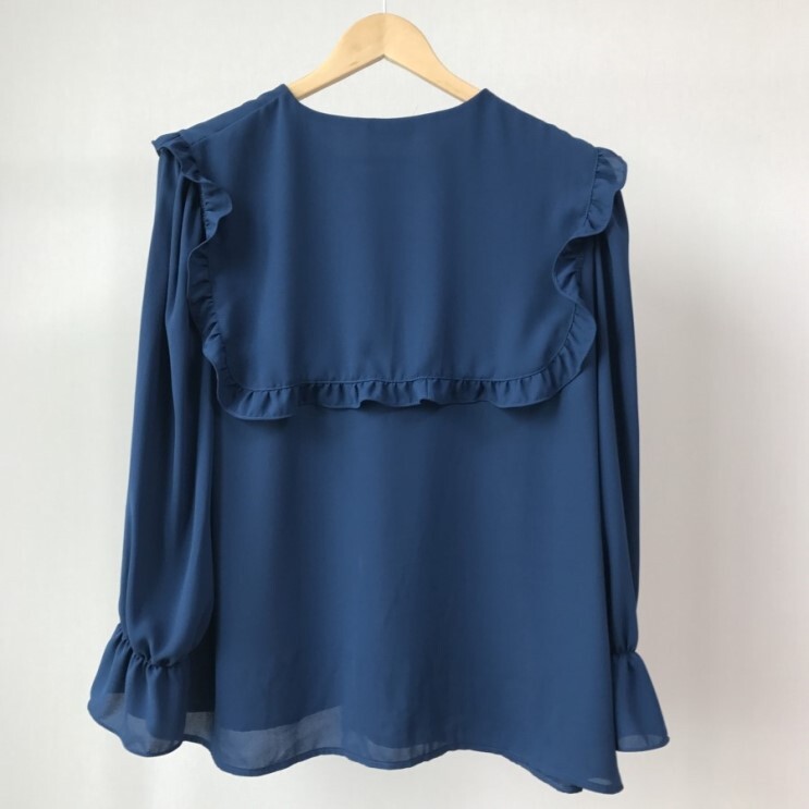 ブラウス レディース フリル ケープカラー 長袖 シフォン キャンディスリーブ 前開き 無地 コーデ 大人可愛い シンプル きれいめ ガーリー おしゃれ お出かけ デート 黒 青 紫 S M L XL ブラウス レディース フリル ケープカラー 長袖 シフォン キャンディスリーブ 前開き 無地 コーデ 大人可愛い シンプル きれいめ ガーリー おしゃれ お出かけ デート 黒 青 紫 S M L XL