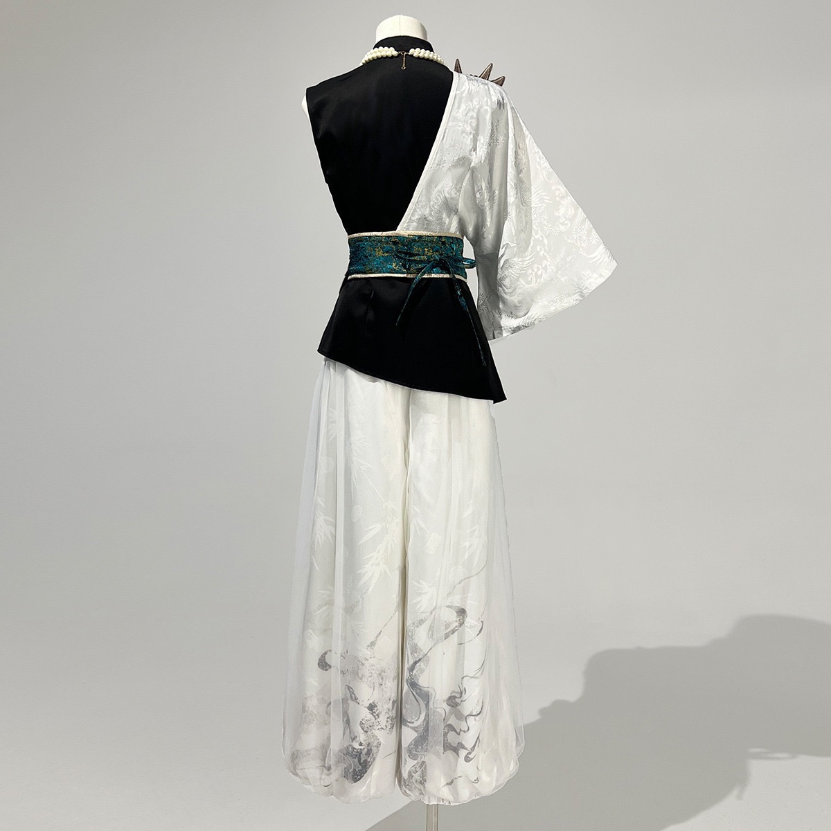 正規品デザイン劇新韓国cos要素上着ハーフスカート異域民族 正規品デザイン劇新韓国cos要素上着ハーフスカート異域民族