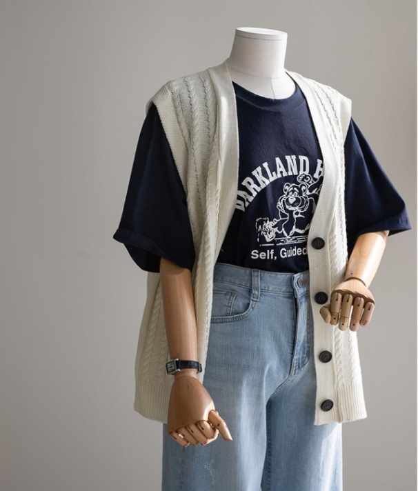キャラクタープリント トップス Tシャツ シャツ プルオーバー 白シャツ 白トップス 袖あり 半袖 5分袖 五分袖 Uネック ラウンドネック ストレート Iライン キャラクタープリント トップス Tシャツ シャツ プルオーバー 白