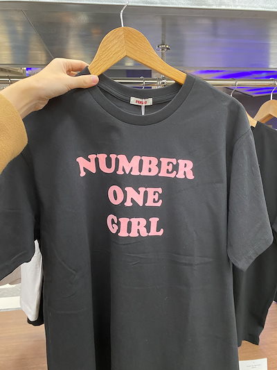 rose NUMBER ONE GIRL Tシャツ フォトカードセット rose NUMBER ONE GIRL Tシャツ フォトカードセット Amazon.com