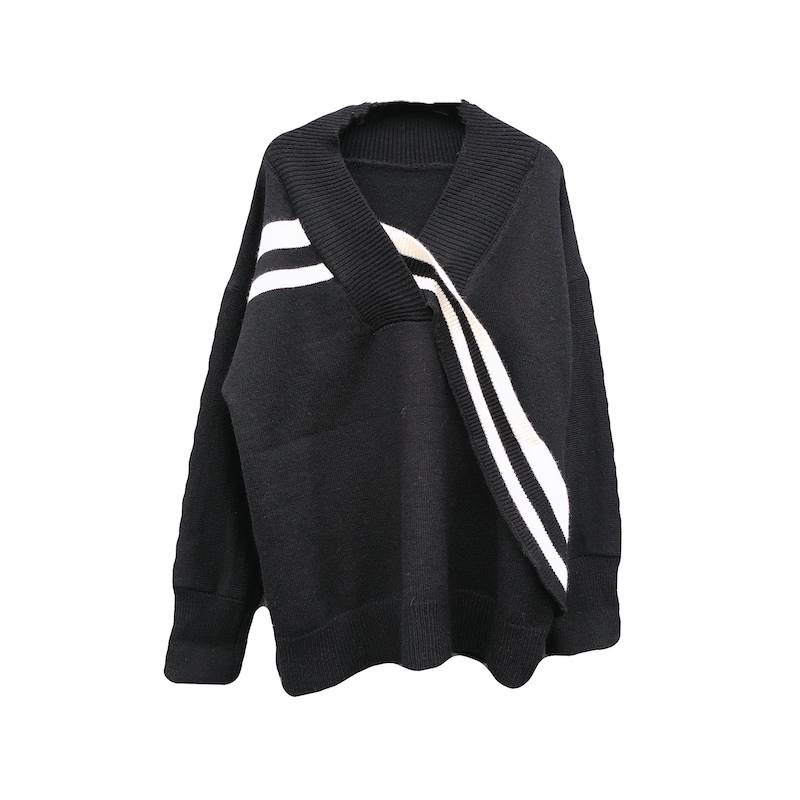 セーター ニット トップス プルオーバー Vネック レディース かわいい 大人可愛い きれいめ 上品 こなれ感 シンプル カジュアル 主役級 存在感 個性的 ルーズ かっこいい デート お出かけ ラフ