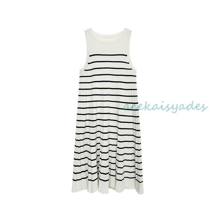 今月の販促 2025夏新作 カジュアルAライン丸首プリーツニットノースリーブスリムワンピースストライプ 女性用 トレンド ファッション おしゃれ 大人気 今月の販促 2025夏新作 カジュアルAライン丸首プリーツニットノースリーブスリムワンピースストライプ 女性用 トレンド ファッション おしゃれ 大人気